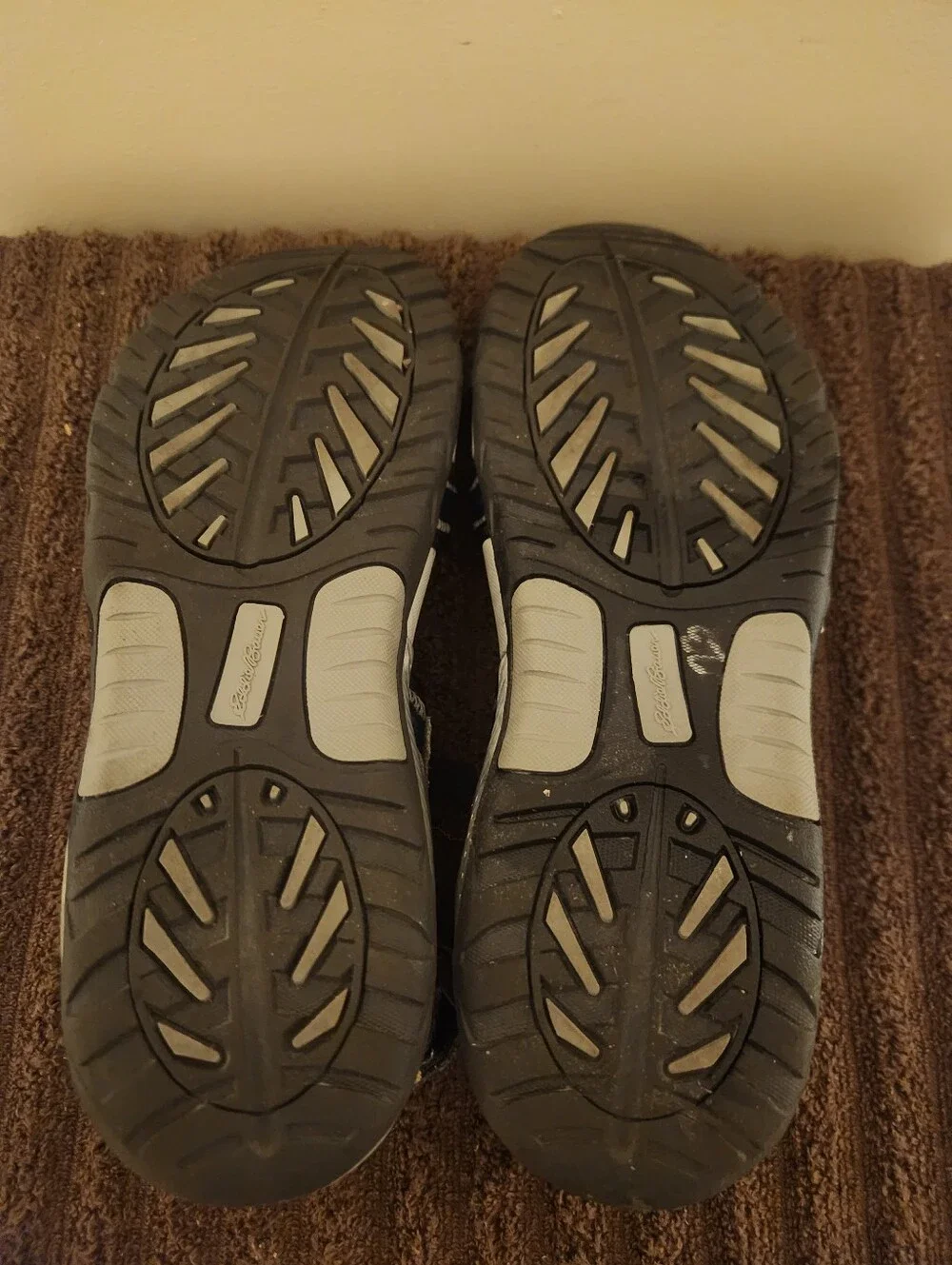 Eddie Bauer Men 11 Med gray and blue outdoor adjustable hook-and-loop sandals